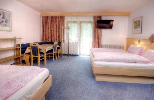 Viehhofen Bed & Breakfast | Haus Brandner