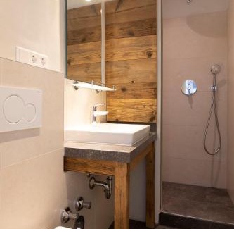Loog Apartment | Haus Delft Elisa