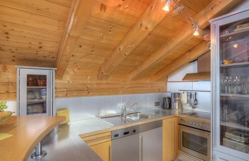 Weissbach an der Alpenstrasse Apartment | Haus Hager - Ferienwohnung im Dachgeschoss mit Südbalkon