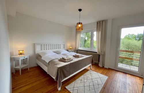 Bad Oldesloe Apartment | Haus Königsee "Seeblick"