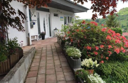 Kandern Apartment | Haus Magnolia 2