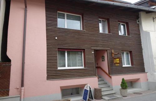 Zernez Apartment | Haus Mattaboni