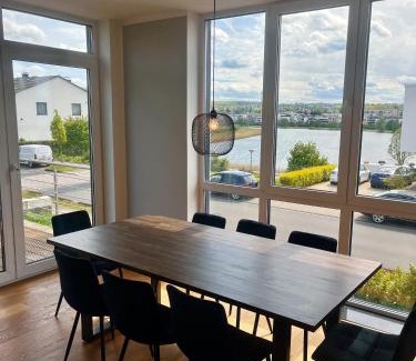 Horde Apartment | Haus mit Panoramablick auf den Phönixsee