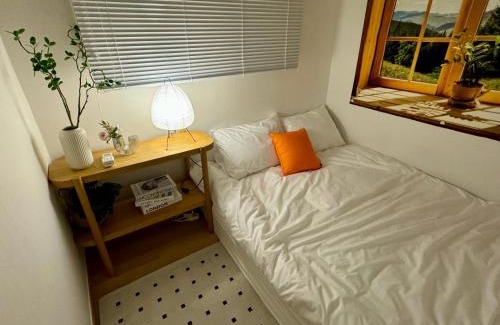 Seogang-dong Apartment | Haus Orange Hongdae