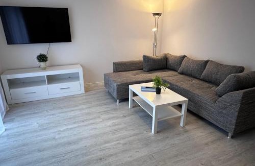 Bad Doberan Apartment | Haus Ostseesprung - Fewo Victoria im Souterrain mit Terrasse und gem Garten