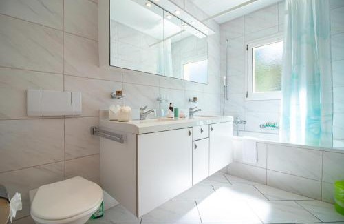 Arosa Apartment | Haus Padrun 4