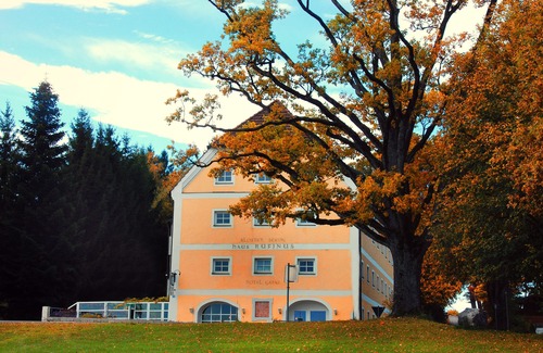Seeon-Seebruck Hotel | Haus Rufinus