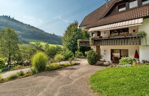 Ottenhofen im Schwarzwald Apartment | Haus Schindler