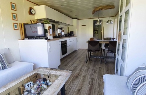 Anjum House | "Haus Seewind" Luxurious chalet by the marina