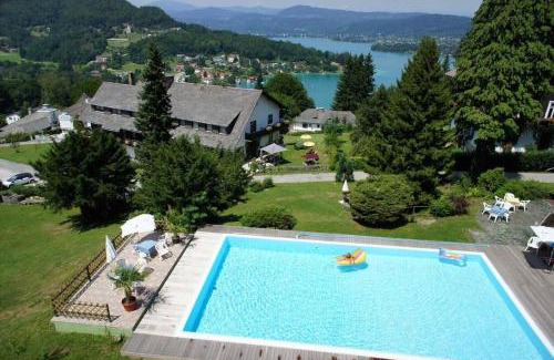 Reifnitz Apartment | Haus Sonnenhang +Seeblick+Pool