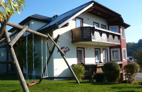 Schwalefeld House | Haus Talblick