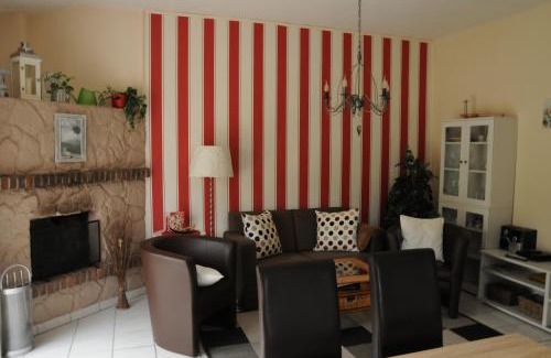 Schindeldorf House | Haus Vis a Vis 1