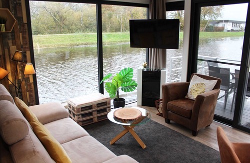 Bad Bederkesa Apartment | Hausboot für 4 Gäste mit 50m² in Bad Bederkesa