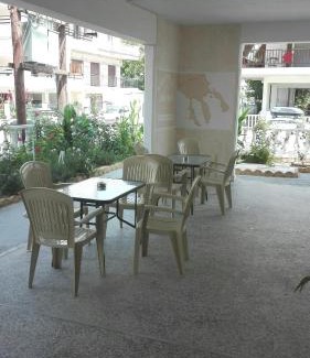 Paralia Dionysiou Apartment | Hause Zorbas