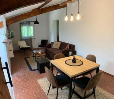 Callian Apartment | Haut de maison 65m2 avec jardin