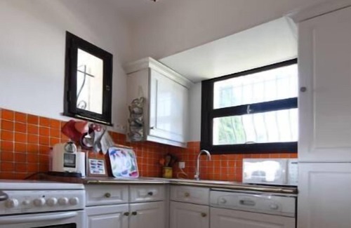 La Ciotat Villa | Haut de Villa 75m2 Swimming Pool, big garden, 2km from a big Beach
