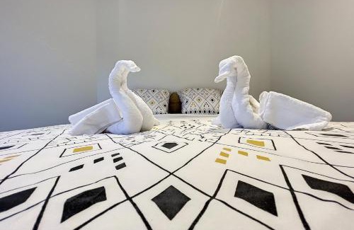 Pietrosella Apartment | Haut de villa vue mer 3 pièces climatisé & wifi 4 à 6 personnes