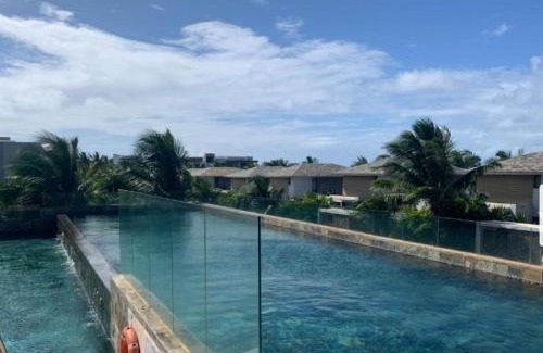 Roches Noires House | Haut Rivage 7