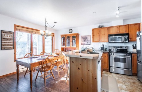 Mont-Tremblant Condo | Hauts-Bois Ski In/Out 2brs w/Pool Access (197-9)