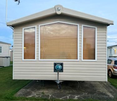 Clacton-on-Sea Other | Havah’s