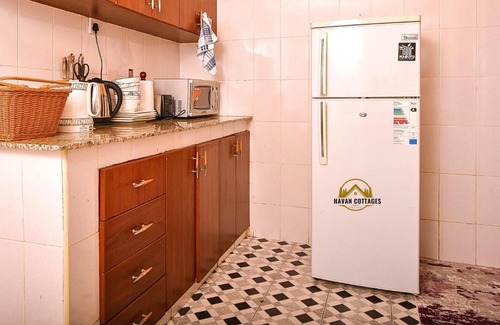 Hospital Apartment | Havan Furnished Apartment-Milimani N9