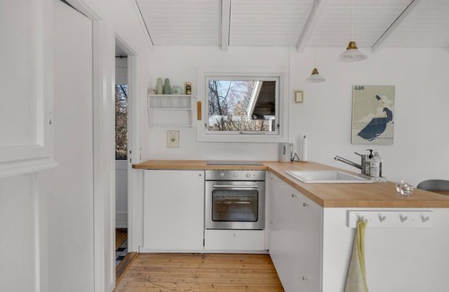 Melby House | Have a great time near the sea in this vacation home.