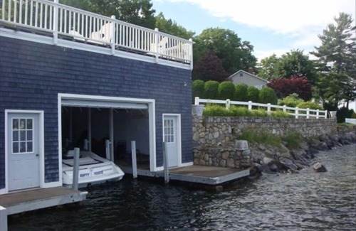 Alton Bay House | Have an Unforgettable Lake Experience!