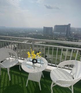 Greater Noida Apartment | Have fun with Luxurious Stay River View