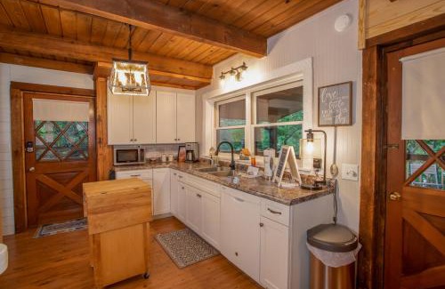 Boone House | Have No Regrets