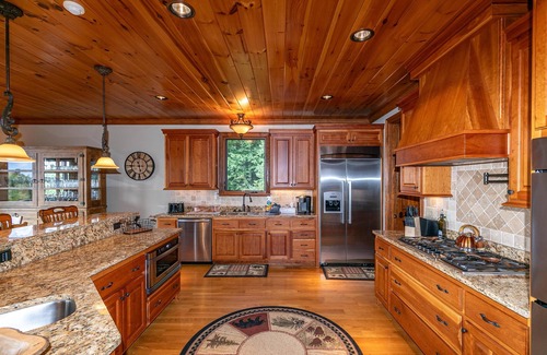 Elk Park House | Haven at Headwaters: Long-range Mountain Views, Pet Friendly, Gameroom