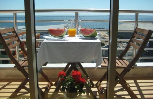 Parque das Nacoes Apartment | Haven in Lisbon - Exquisite Top Floor with 7 meters Balcony to the Largest Riverfront in Lisbon