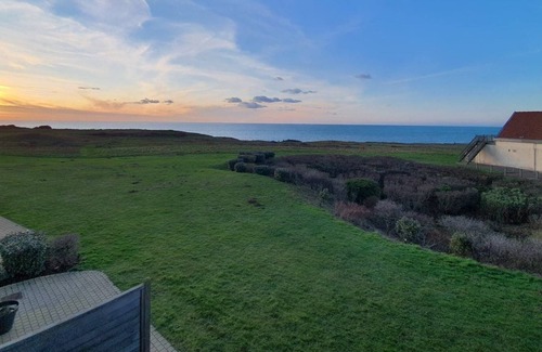 Wimereux Apartment | Haven of peace facing the sea