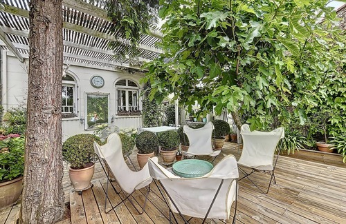 Cauderan House | Haven of peace in Bordeaux - Ideal for families or couples - swimming pool, calm & comfort!