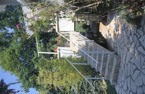 Jouy-en-Josas House | Haven of peace in Jouy en Josas