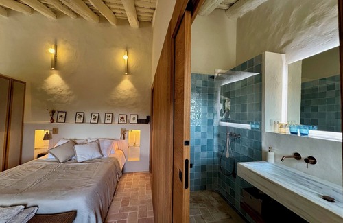 Olivella Other | Haven of peace in the Garraf: 18th-century masia, sea view & exceptional light