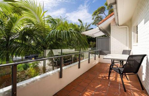Noosa Heads Apartment | Haven on Noosa Hill - sunset views, pools, spa