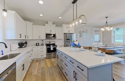 Zebulon House | Haven On Old Bunn 3 BR/2.5 BA Home with Pond Access only 20 minutes from Raleigh