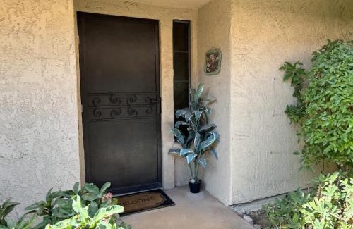 Palm Desert House | Haven on the 11th Green Woodhaven CC Palm Desert