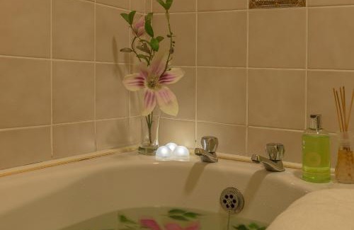 Killarney Apartment | Haven Suites - Killarney Self Catering