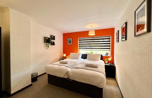 Clifton House | Havenwood House - Great for Contractors or Family Holidays