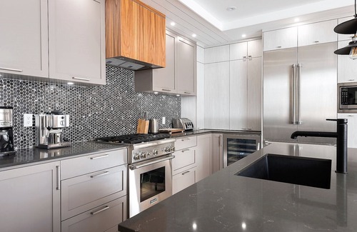 Mont-Tremblant House | Havre Des Skieurs 111 | Luxurious & Modern | Direct Ski-in Ski-out/Tremblant Living