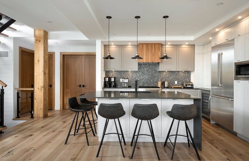 Mont-Tremblant House | Havre Des Skieurs 111 | Luxurious & Modern | Direct Ski-in Ski-out/Tremblant Living