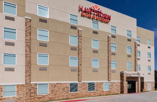 Central Oklahoma City Hotel | Hawthorn Extended Stay by Wyndham Oklahoma City Airport