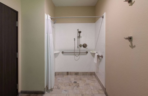 Odessa Hotel | Hawthorn Extended Stay by Wyndham Odessa