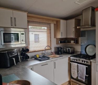 Ryde House | Hawthorn Lodge