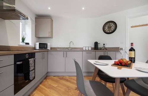 Botley Apartment | Hawthorn - Oxford with Parking and Garden