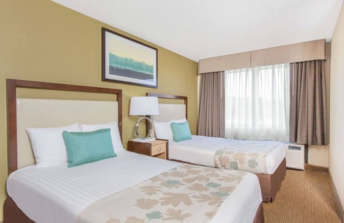 Midwest City Hotel | Hawthorn Suites by Wyndham Midwest City Tinker AFB