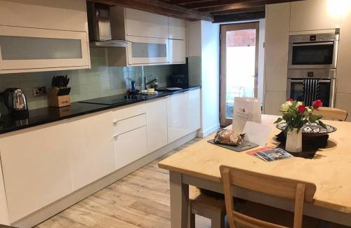 Hay on Wye House | Hay On Wye Welsh Townhouse in Hay centre