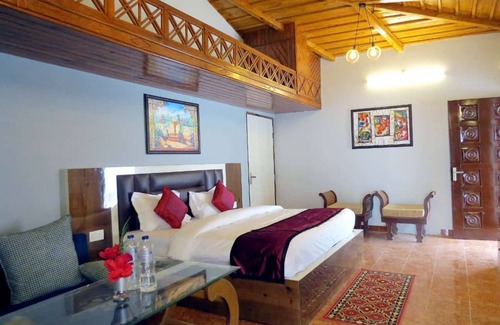 Bhowali Hotel | Haya palace With Best Facilities