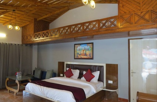 Bhowali Hotel | Haya palace With Best Facilities